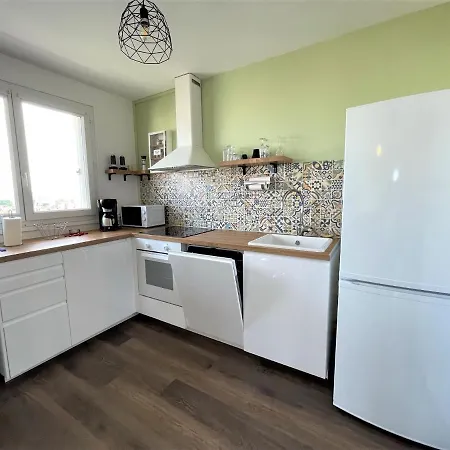 Brossolette T2 Spacieux Et Lumineux Balcon Vue Degagee Apartment