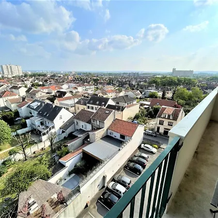 Brossolette T2 Spacieux Et Lumineux Balcon Vue Degagee * Reims